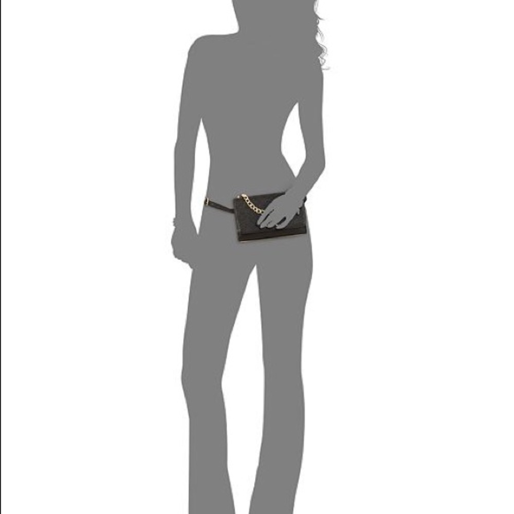 🎉Michael Kors Deco M Quilted Leather Belt Bag - Picture 3 of 8